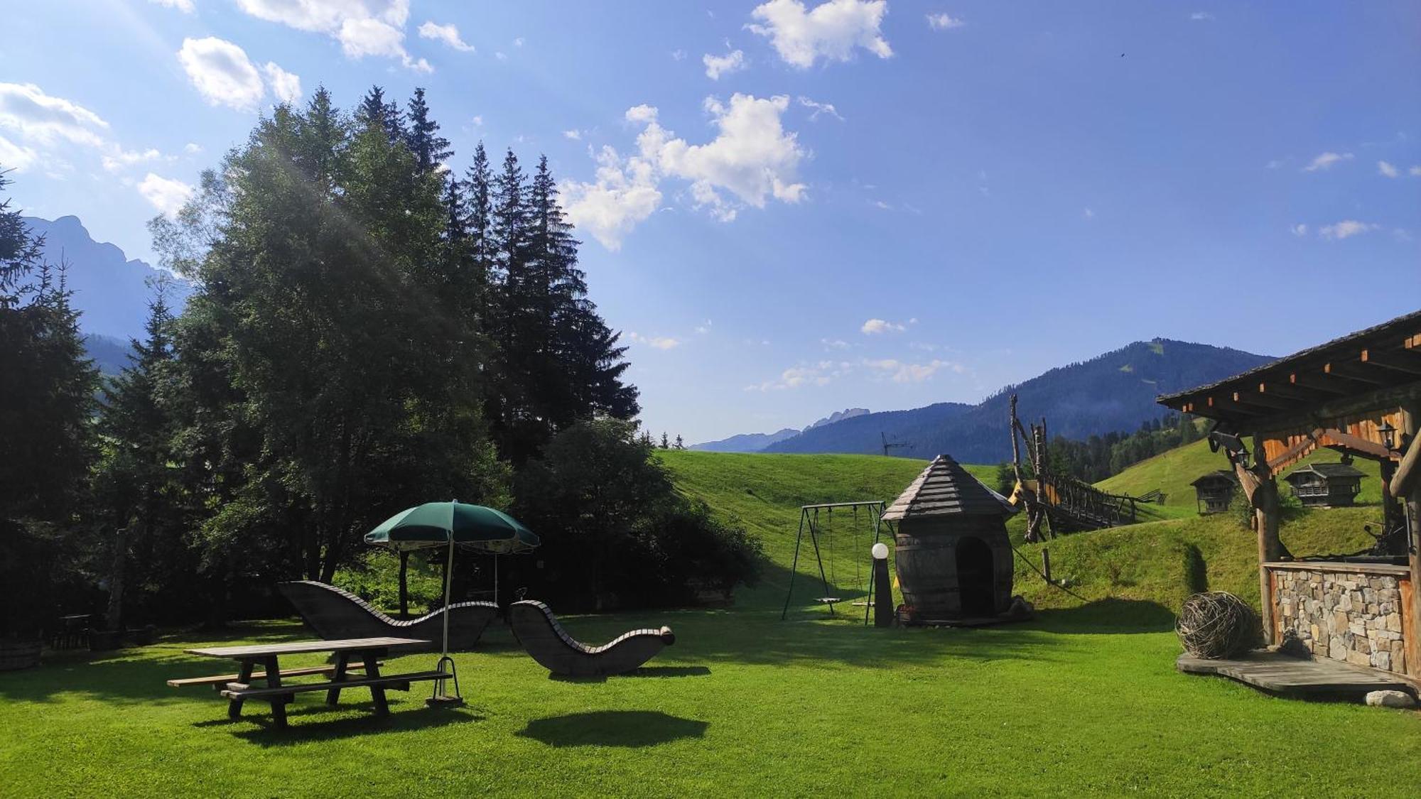 Guesthouse Rungg Бадія Екстер'єр фото
